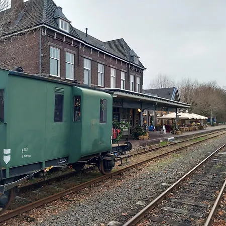 De Zonnehoed Semesterbostad *