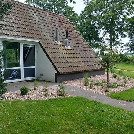 De Zonnehoed Semesterbostad *